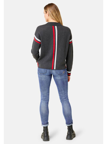 Krimson Klover Pullover Traverse Pullover in charcoal