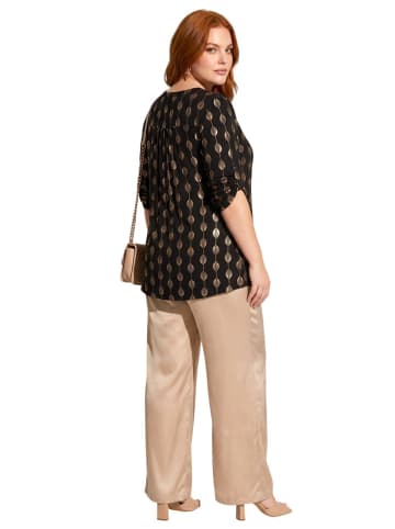 Shape Of You Blouse in Schwarz