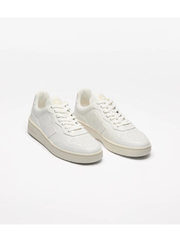 Fred Perry Sneackers V-90 in Weiß
