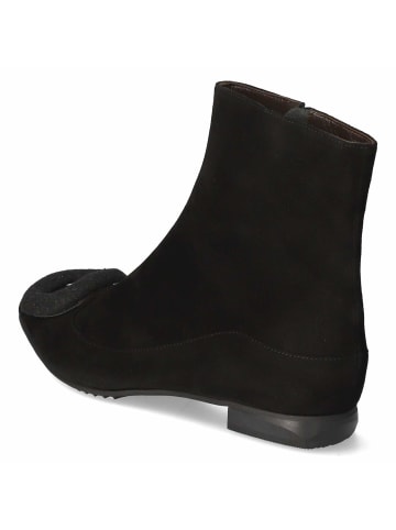 Brunate Schlupfstiefel in schwarz