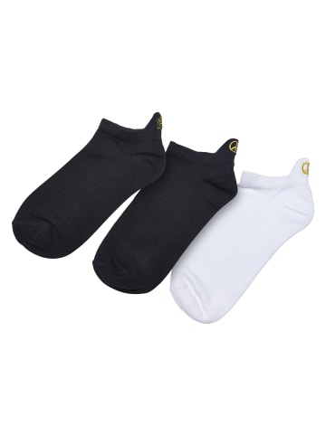Urban Classics Basic Socks in white/black