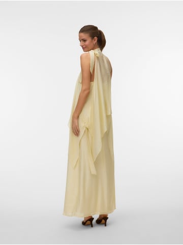 Vero Moda Kleid in Flan