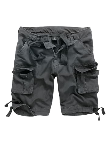Brandit Cargo Shorts in grau