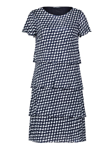 Betty Barclay Stufenkleid mit U-Boot-Ausschnitt in Dunkelblau/Weiß