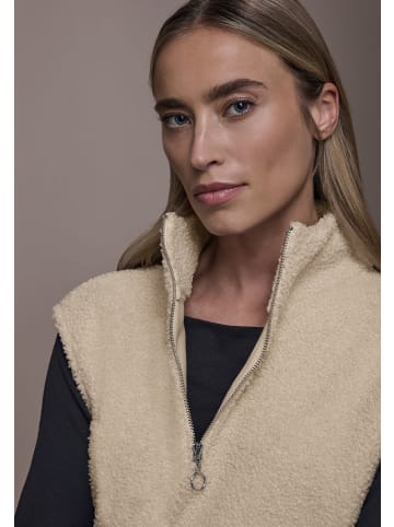 Street One Teddy Turtle Neck Vest mit Reißverschluss in Soft Fawn Beige