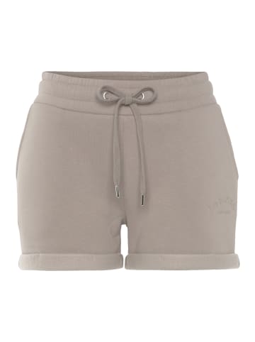 LASCANA Relaxshorts in taupe