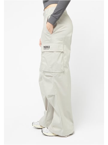 Nike Hosen in light iron ore