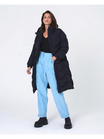 Freshlions Steppmantel in black