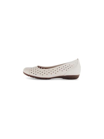 Gabor Ballerina in creme