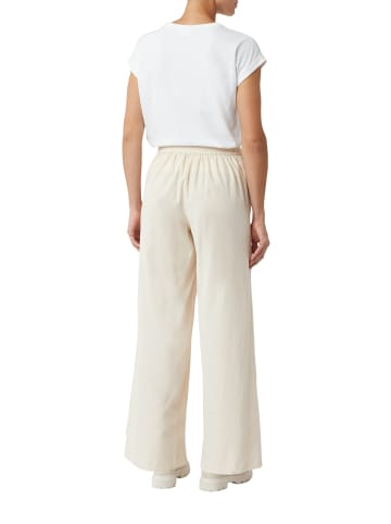 comma Hose in beige