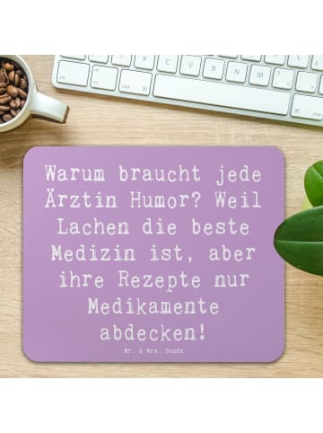 Mr. & Mrs. Panda Maus-Pad Spruch Humorvolle Ärztin mit Spruch in Lavendeltraum