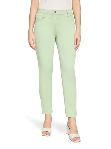 Betty Barclay Casual-Hose Slim Fit in Foam Green