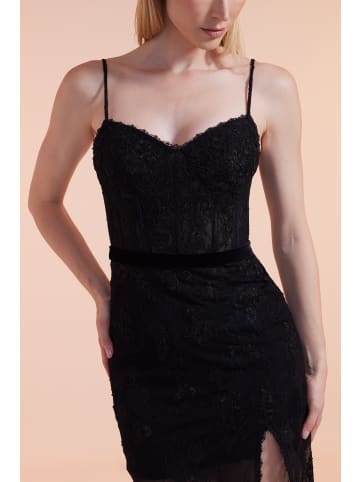 Unique Kleid Sweet Little Black Dress in Black