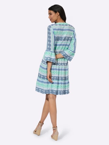 Sieh an! Kleid in hellblau-jeansblau-bedruckt