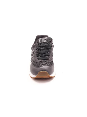 New Balance Sneackers 574 in Schwarz