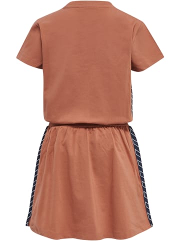 Hummel Hummel Verstellbare Taille Kleid Hmlhedda Lebensstil Mädchen in COPPER BROWN