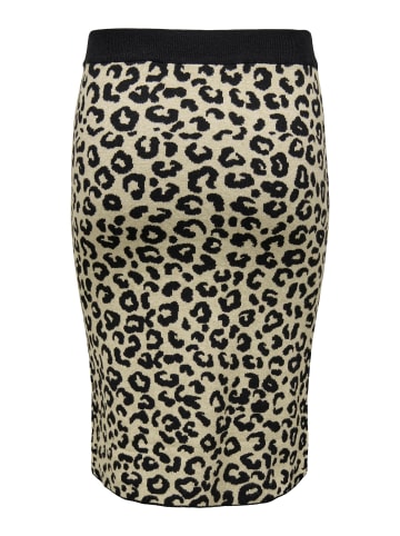 ONLY Carmakoma Strickrock in Black