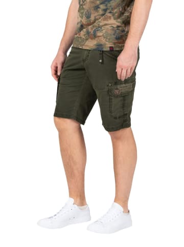 Timezone Short REGULAR RYKERTZ SHORT regular/straight in Grün