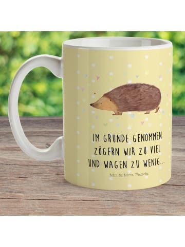 Mr. & Mrs. Panda Camping Tasse Igel Herzen mit Spruch in Gelb Pastell