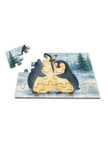 Mr. & Mrs. Panda Puzzle Pinguin umarmen Design ohne Spruch in Weiß