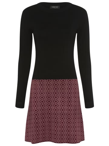 Melrose Strickkleid in schwarz-rose
