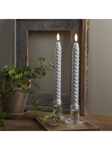 STAR Trading Gedrehte LED Stabkerzen ,Flamme Swirl, 2 Stck, Echtwachs, Batterie, T