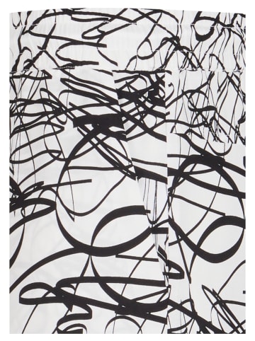 Urban Classics Urban Classics in whitescribble