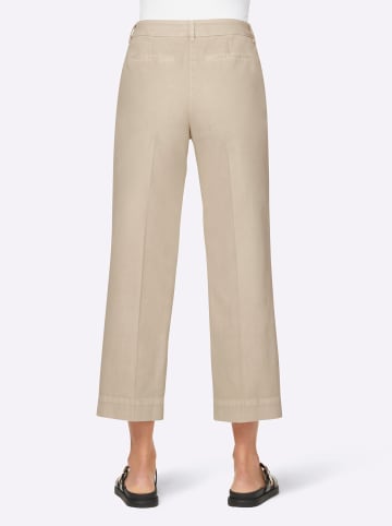 Heine Hose in sand