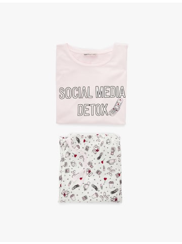 KOTON SCHLAFANZÜGE SETS in Weiß Gemustert