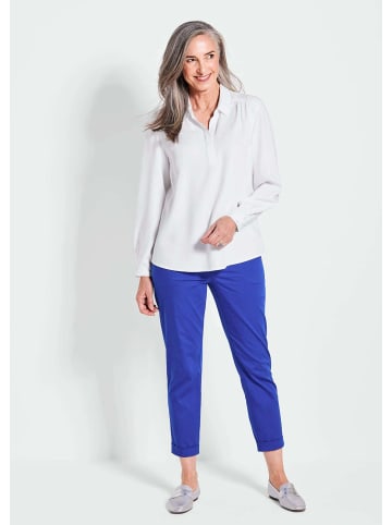 GOLDNER Kurzgröße: Elegante Viskosebluse mit Hemdkragen in weiß