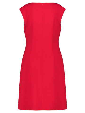 TAIFUN Kleid Langarm kurz in Digital Red