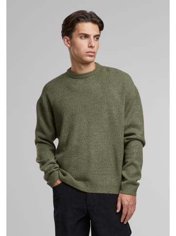 Urban Classics Urban Classics in olive