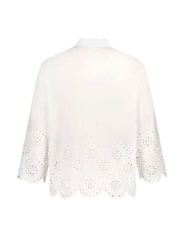 Betty Barclay Spitzenbluse mit Schmuckkanten in Rohweiß