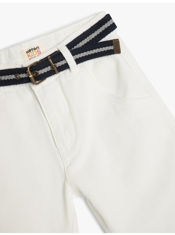 KOTON KURZHOSEN in Weiß