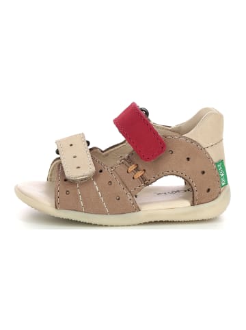 Kickers Sandalen in Beige/Rot