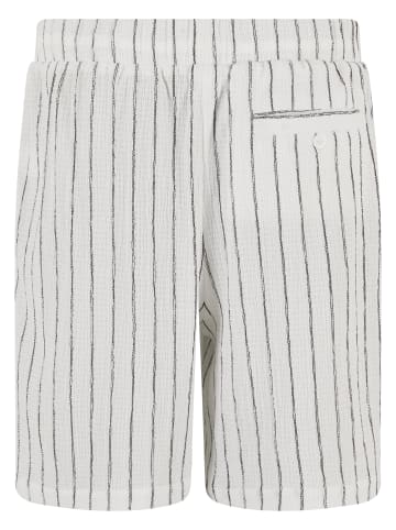 Urban Classics Resort Shorts in offwhite/black