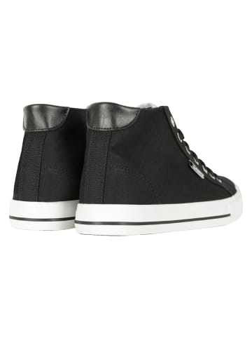 Urban Classics Sneakers in black/white