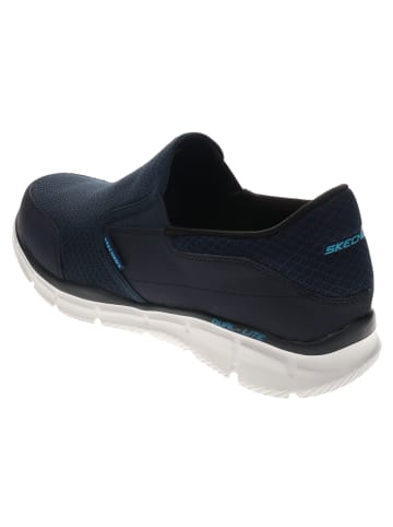 Skechers Slip-On Sneaker in Blau