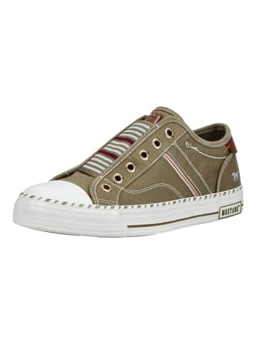 Mustang Sneaker in Grün