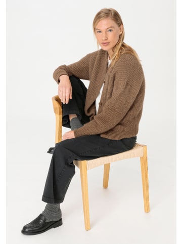 Hessnatur Strickjacke in camel