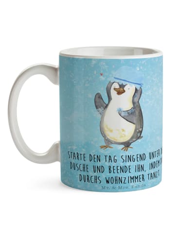 Mr. & Mrs. Panda Kaffeetasse Pinguin Duschen mit Spruch in Eisblau