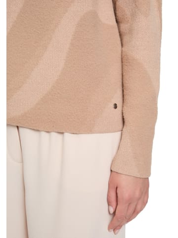 BETTY & CO für in uni