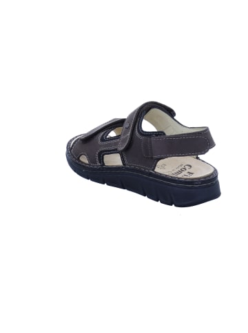 Finn Comfort Sandale in braun