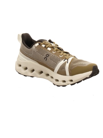 On Wanderschuh in braun