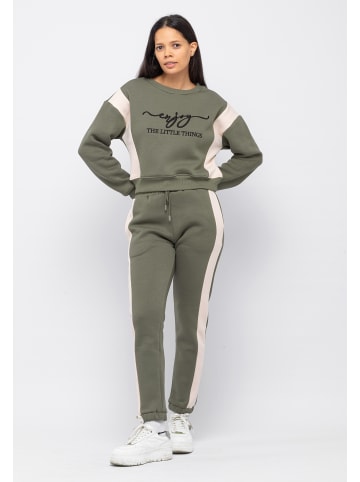 Tom Barron Freizeitanzug CASUAL REGULAR SIZE TRACKSUIT WITH CHEST EMBROIDERY in KHAKI