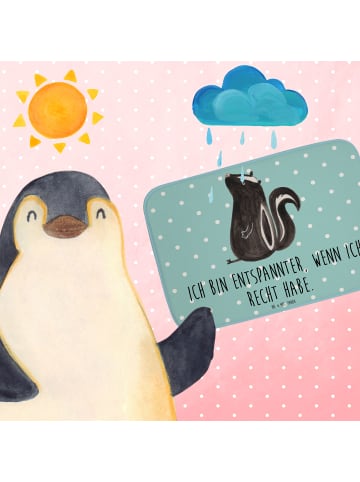 Mr. & Mrs. Panda Badteppich Stinktier Sitzen mit Spruch in Türkis Pastell