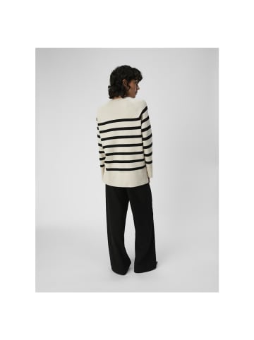 Object Pullover in sandshell