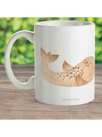 Mr. & Mrs. Panda Kindertasse Robbe Liegen ohne Spruch in Weiß