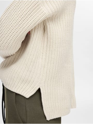 SELECTED FEMME Gemütlicher Strickpullover mit Rollkragen und Seitenschlitz in Creme