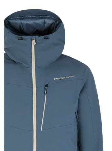 Protest " PRTBARRIC in Yale Blue